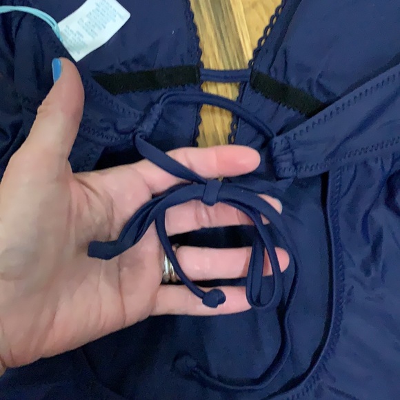 💕5/$15 Kona Sol One piece swimsuit deep plunge - Picture 10 of 12